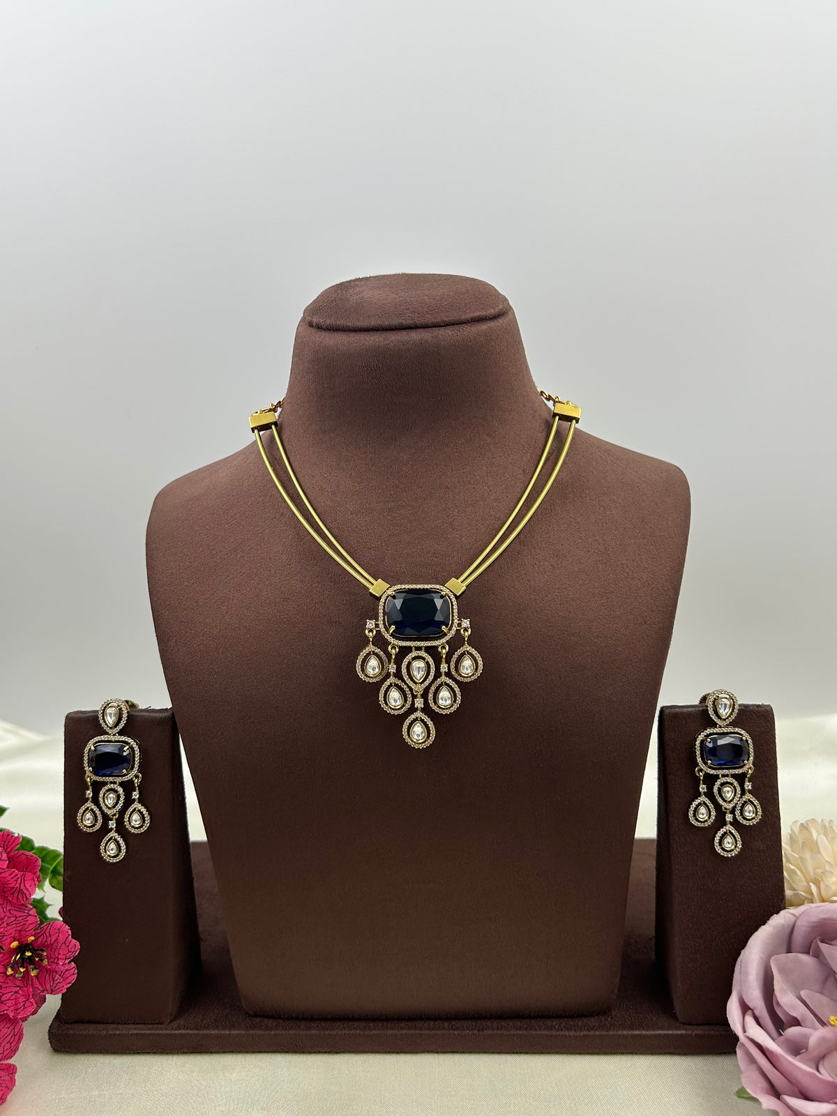 Kavya Victorian Premium Hasli