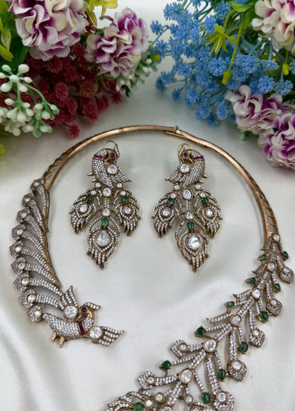 Ayushi Jaipuri Kundan Hasli Set