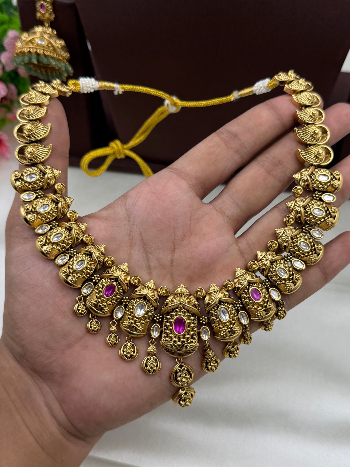 Ashita Premium Heritage Necklace Set
