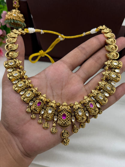 Ashita Premium Heritage Necklace Set