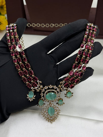 Nitya Victorian Necklace
