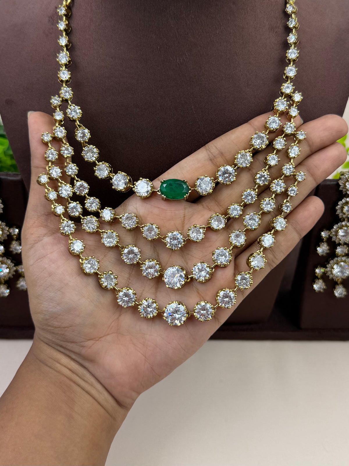 Isha Victorian Ad Necklace Set