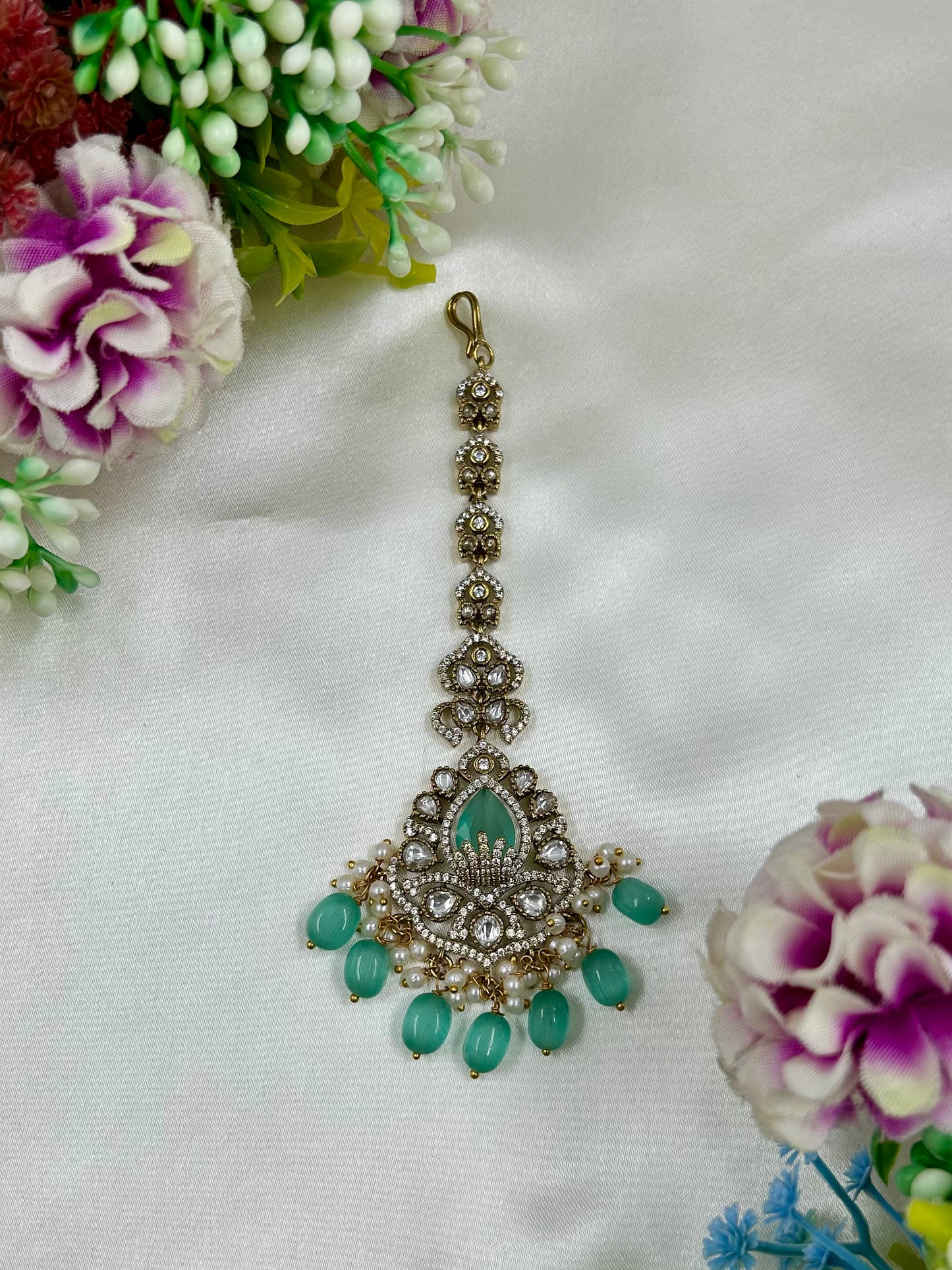 Taniya Victorian Mang Tika