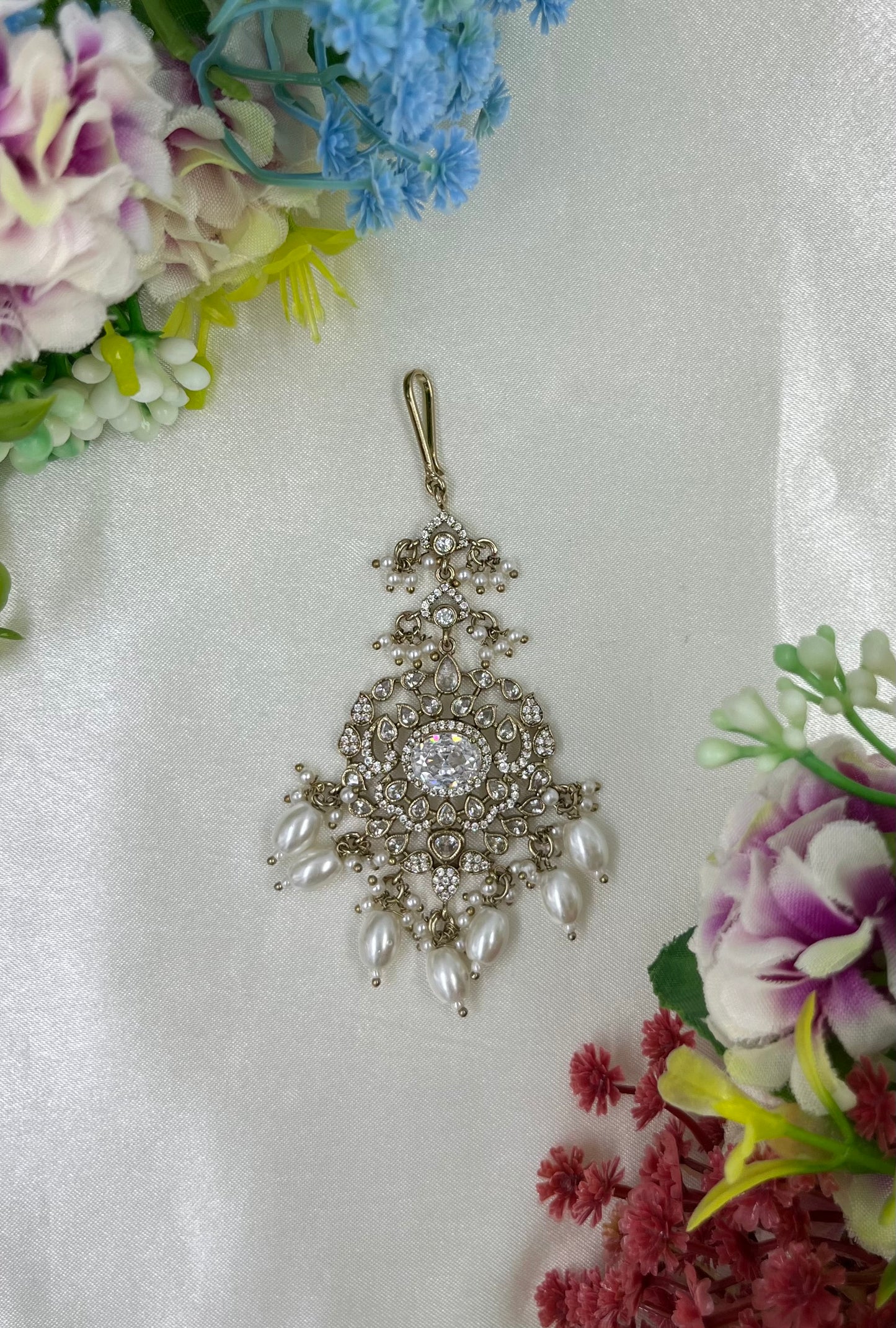 Priti Premium Victorian Mang Tika