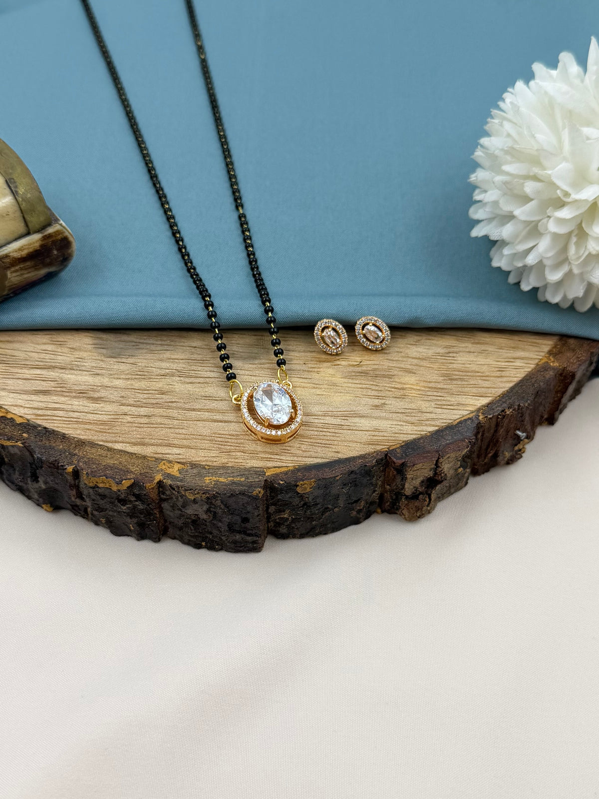 Rajsi Round Mangalsutra