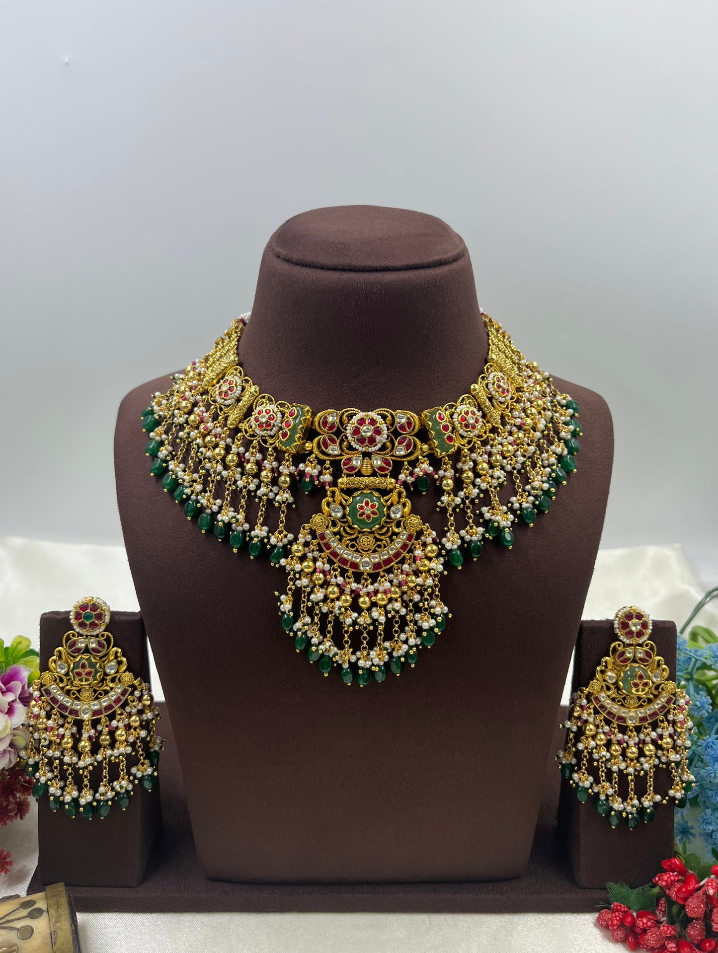 Tanvi Pachi Kundan Premium Necklace