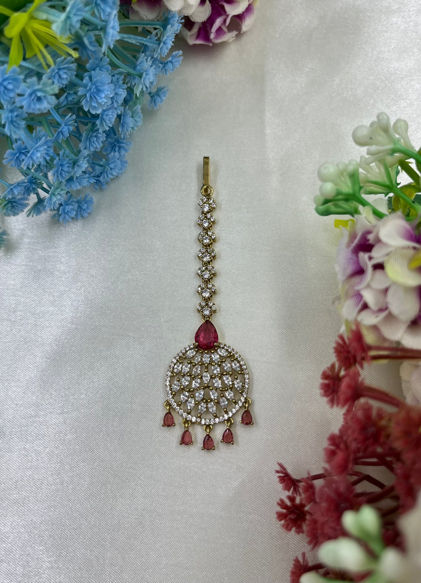 Suhani Ad Victorian Mang Tika