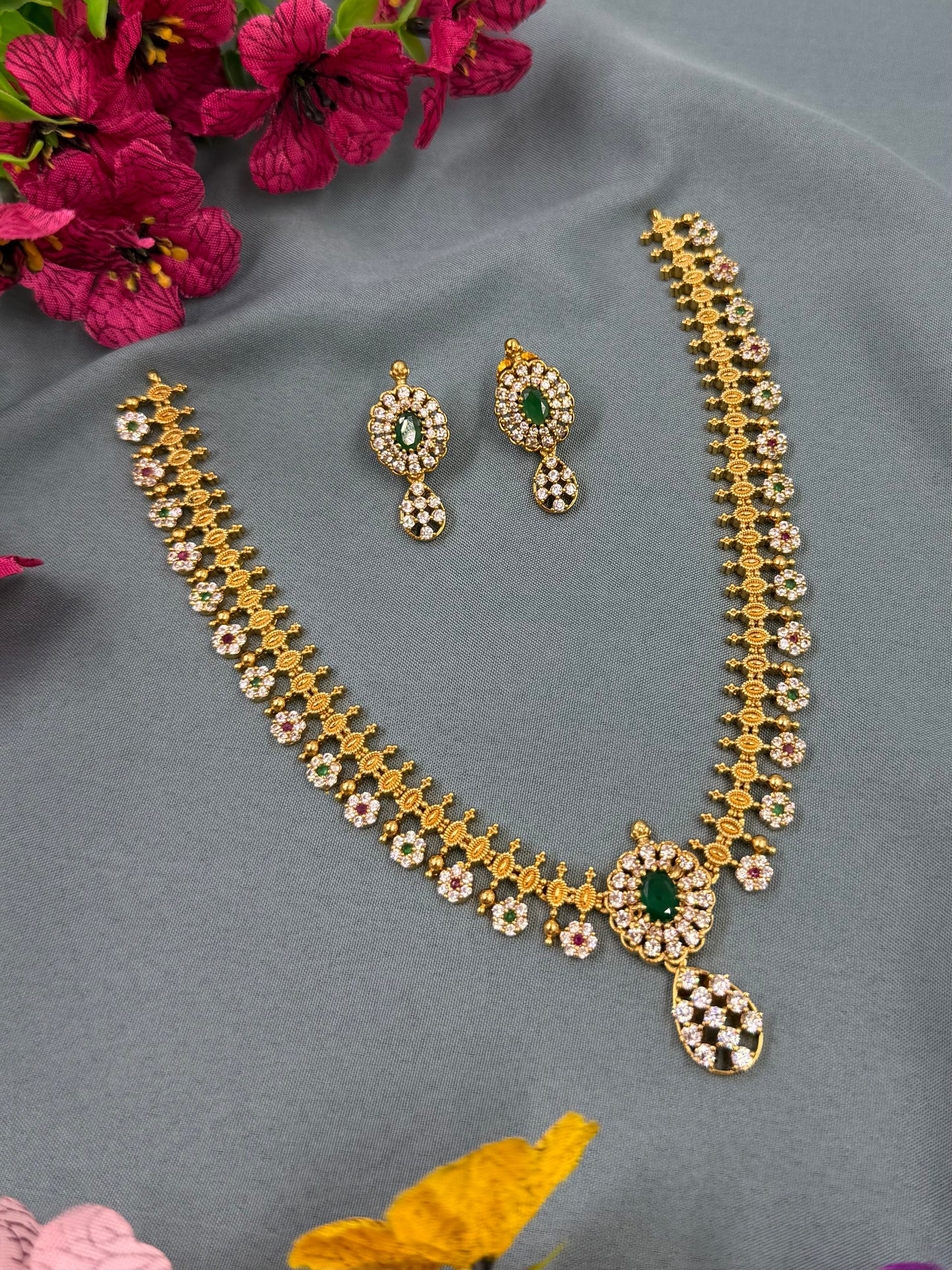 Rajeshree Traditional Necklace