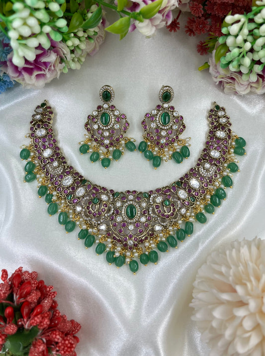Simi Traditional South Indian Necklace