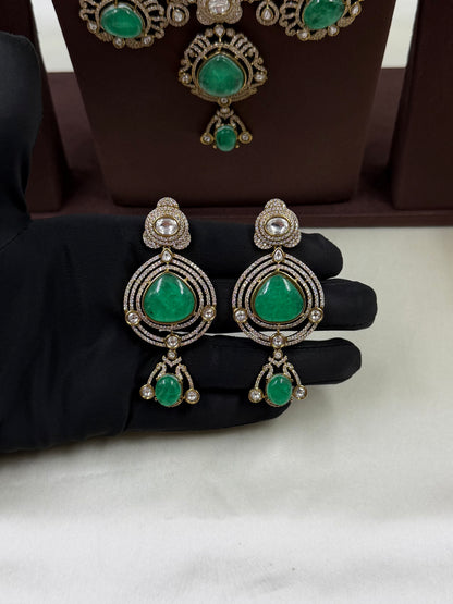 Lisa Victorian Long Necklace