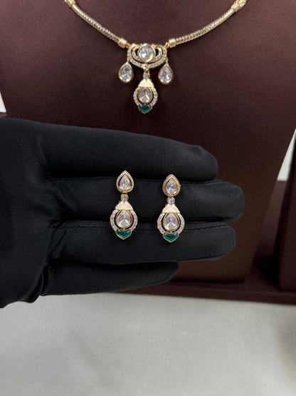 Nora Moissanite Hasli Necklace