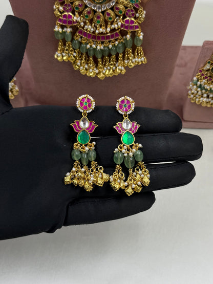 Dipti Pachi Kundan Combo Set