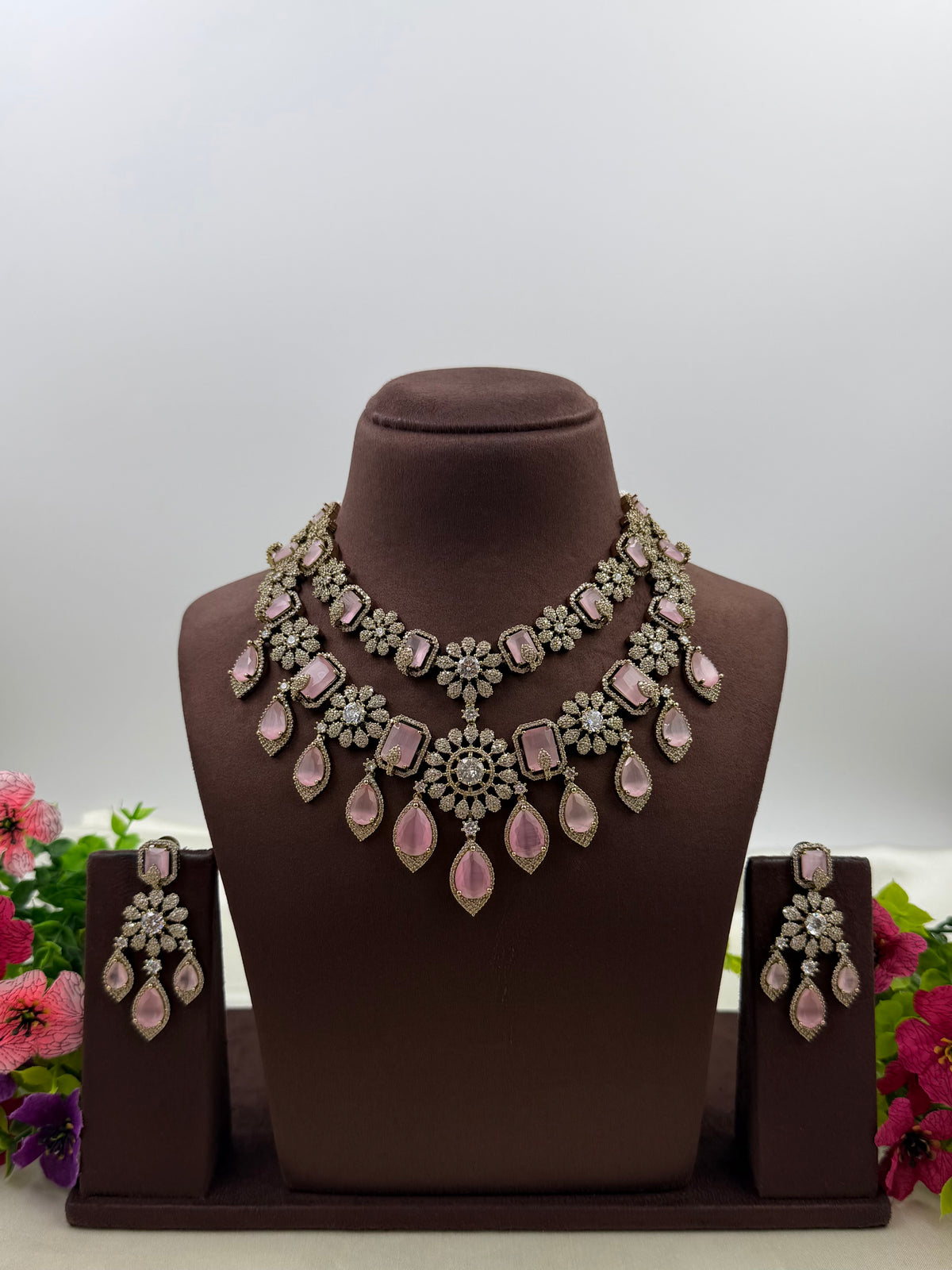 Alisha Victorian American Diamond Necklace Set