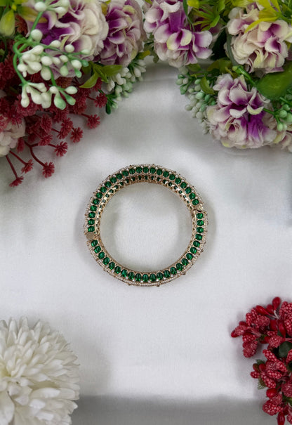 Shraddha Moissanite Bangle (Openable)