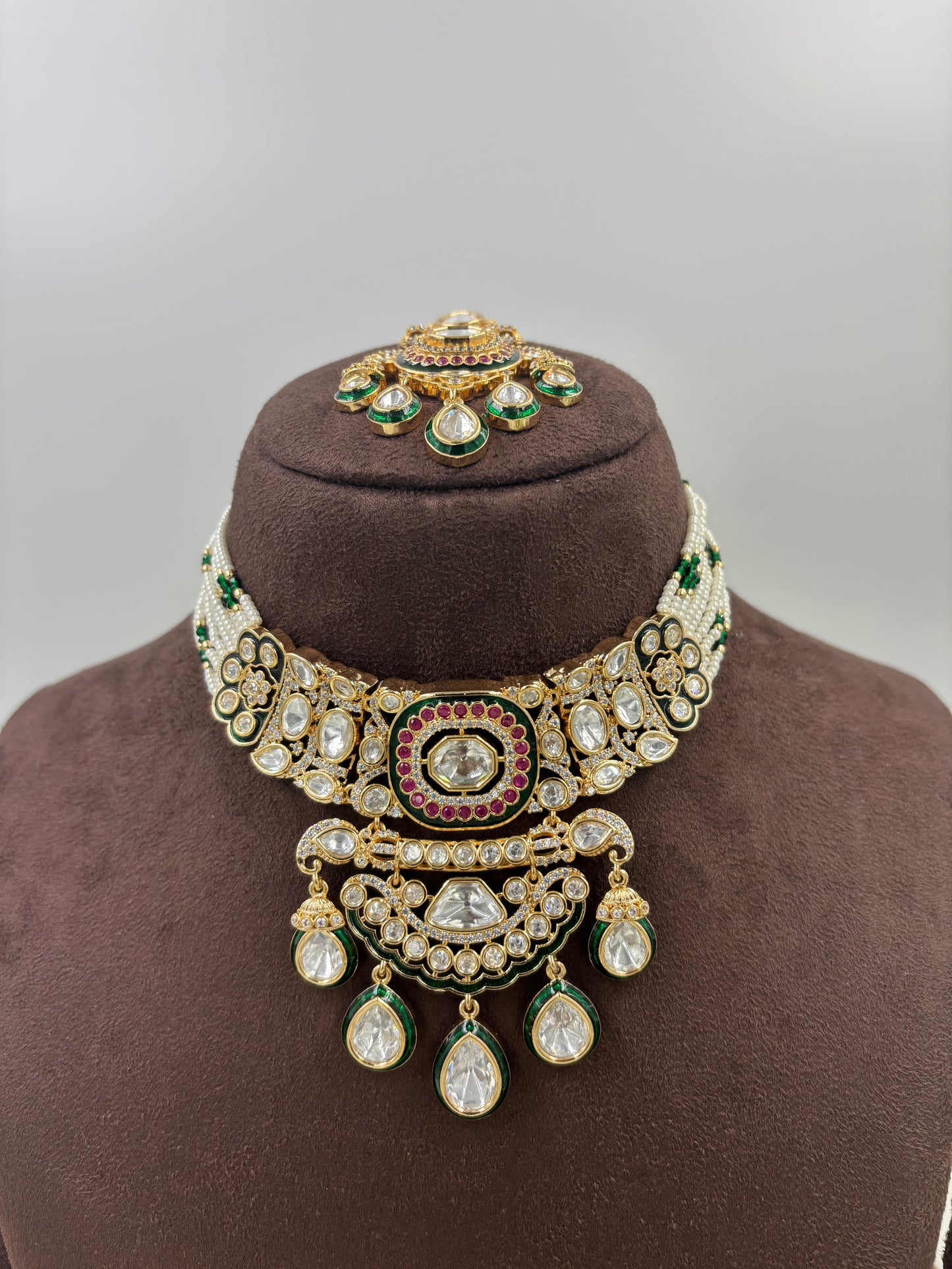Zareen Jadau Moissanite Kundan Necklace