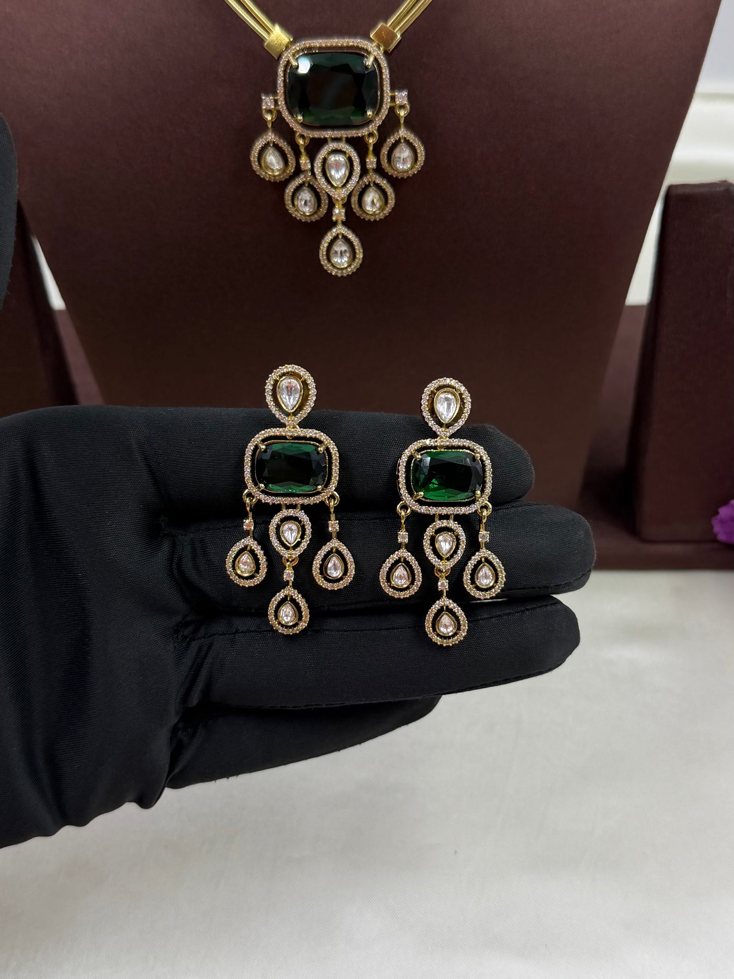 Kavya Victorian Premium Hasli