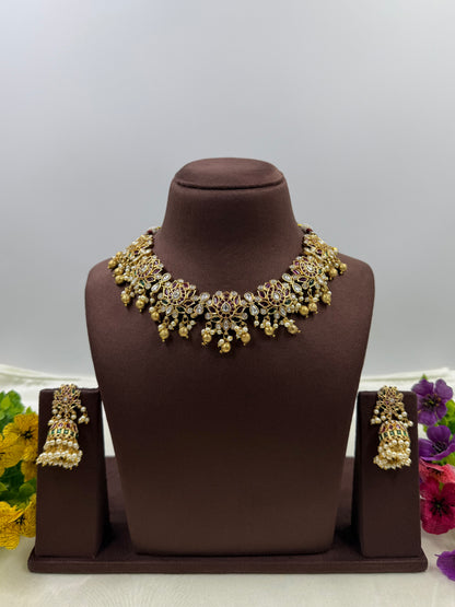 Janvi Victorian Traditional Premium Necklace