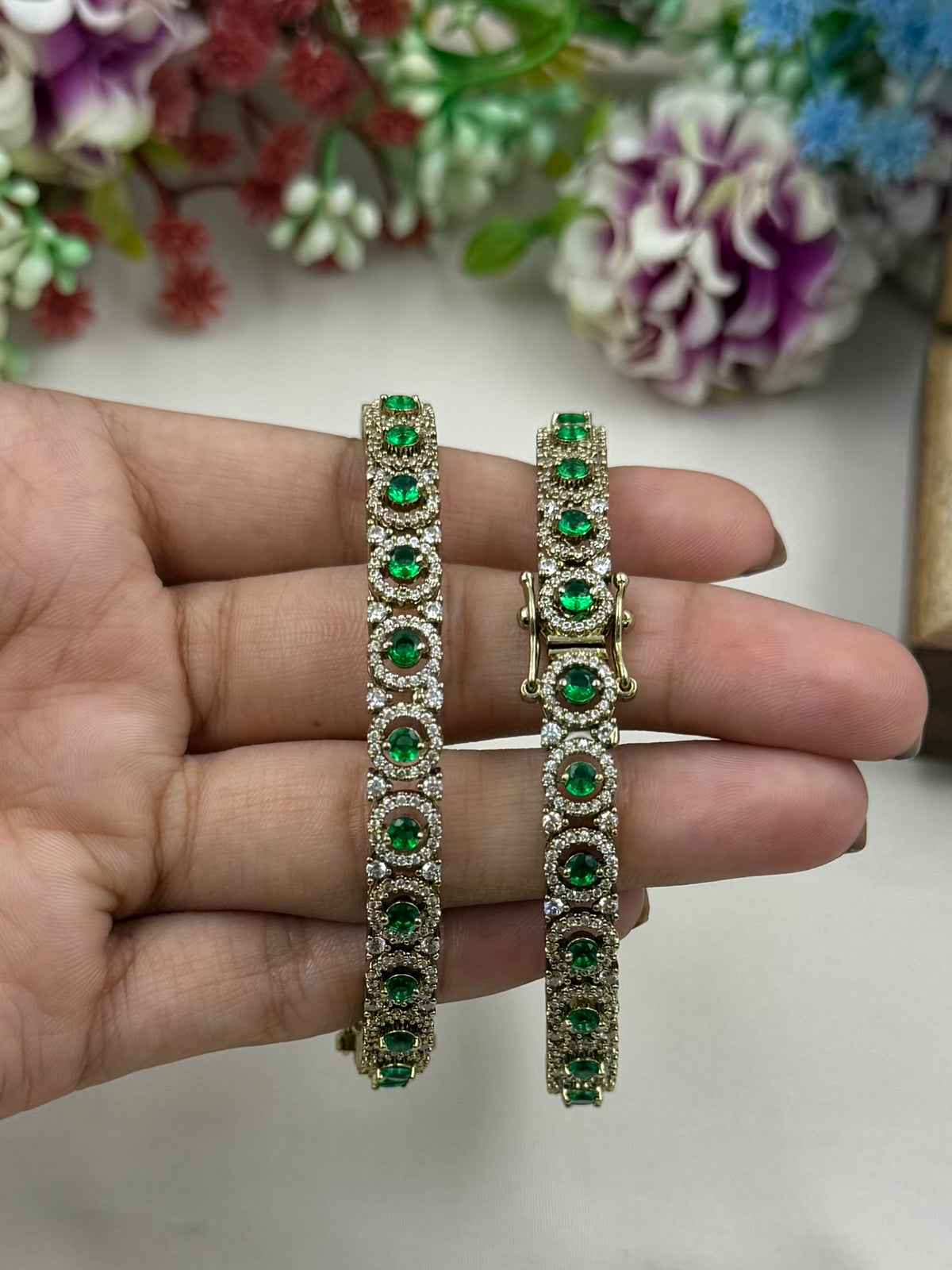 Anusha Victorian Bangles (Openable)
