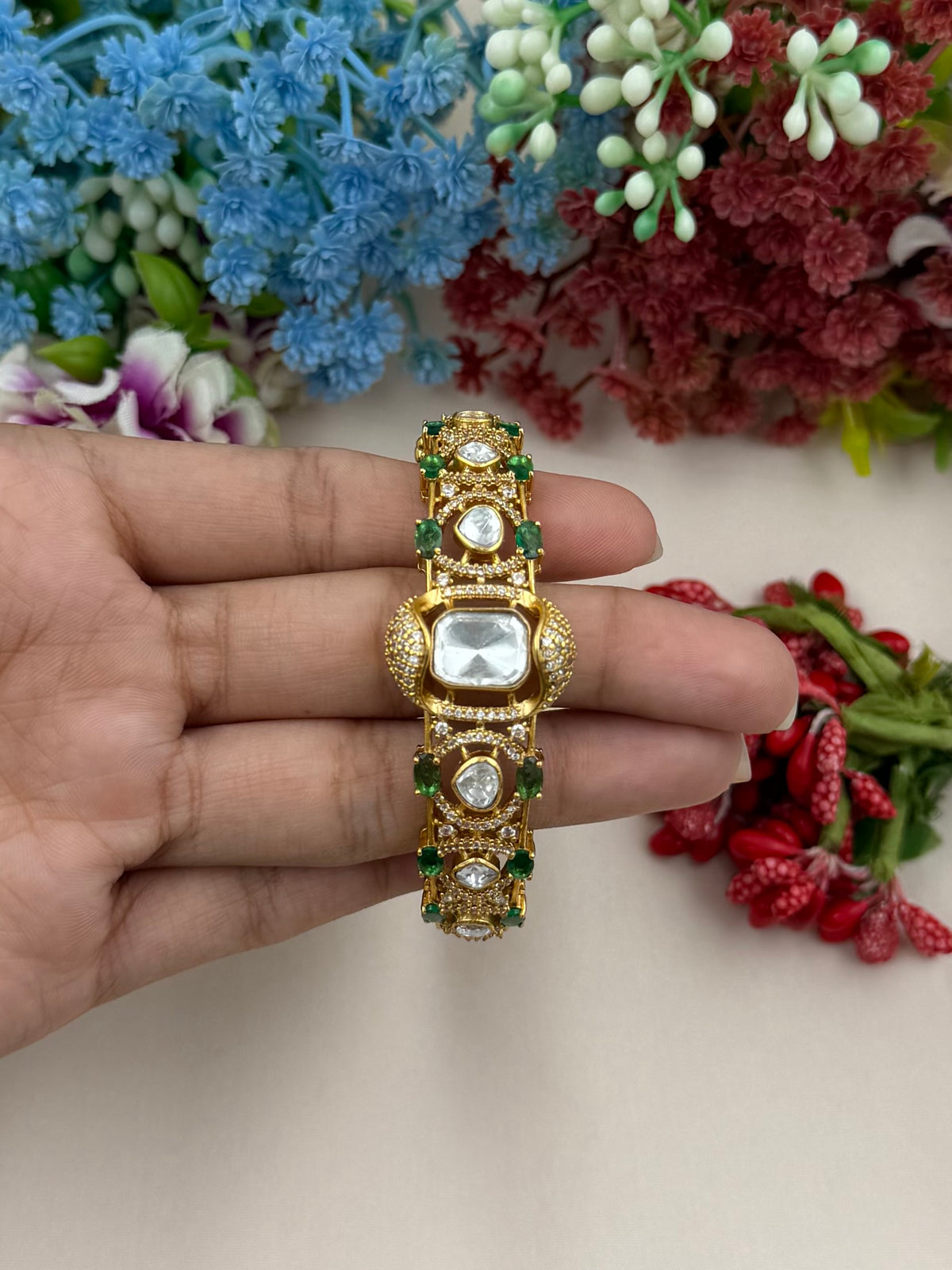 Salonee Moissanite Kada (Openable)
