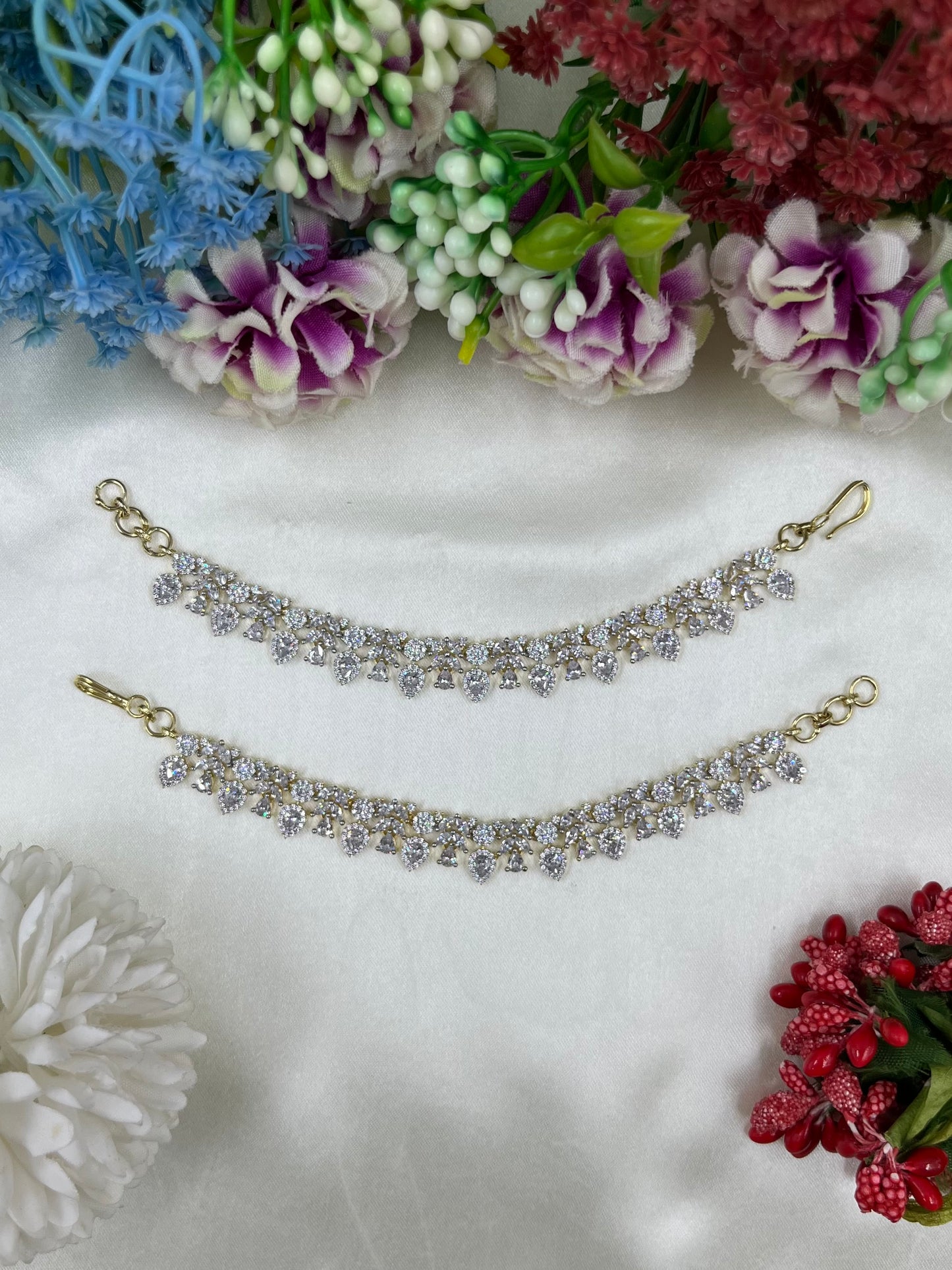 Jueliee Premium Ad Earchain