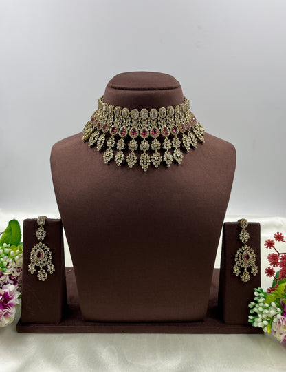 Priti Premium Victorian Choker Necklace