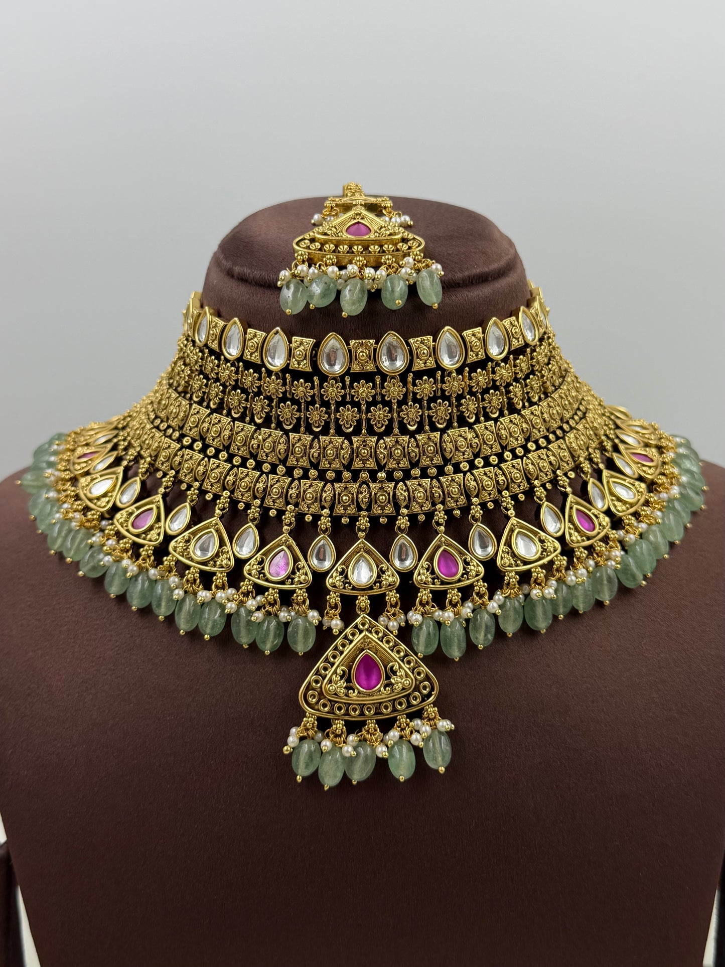 Tvesha Premium Heritage Choker Set