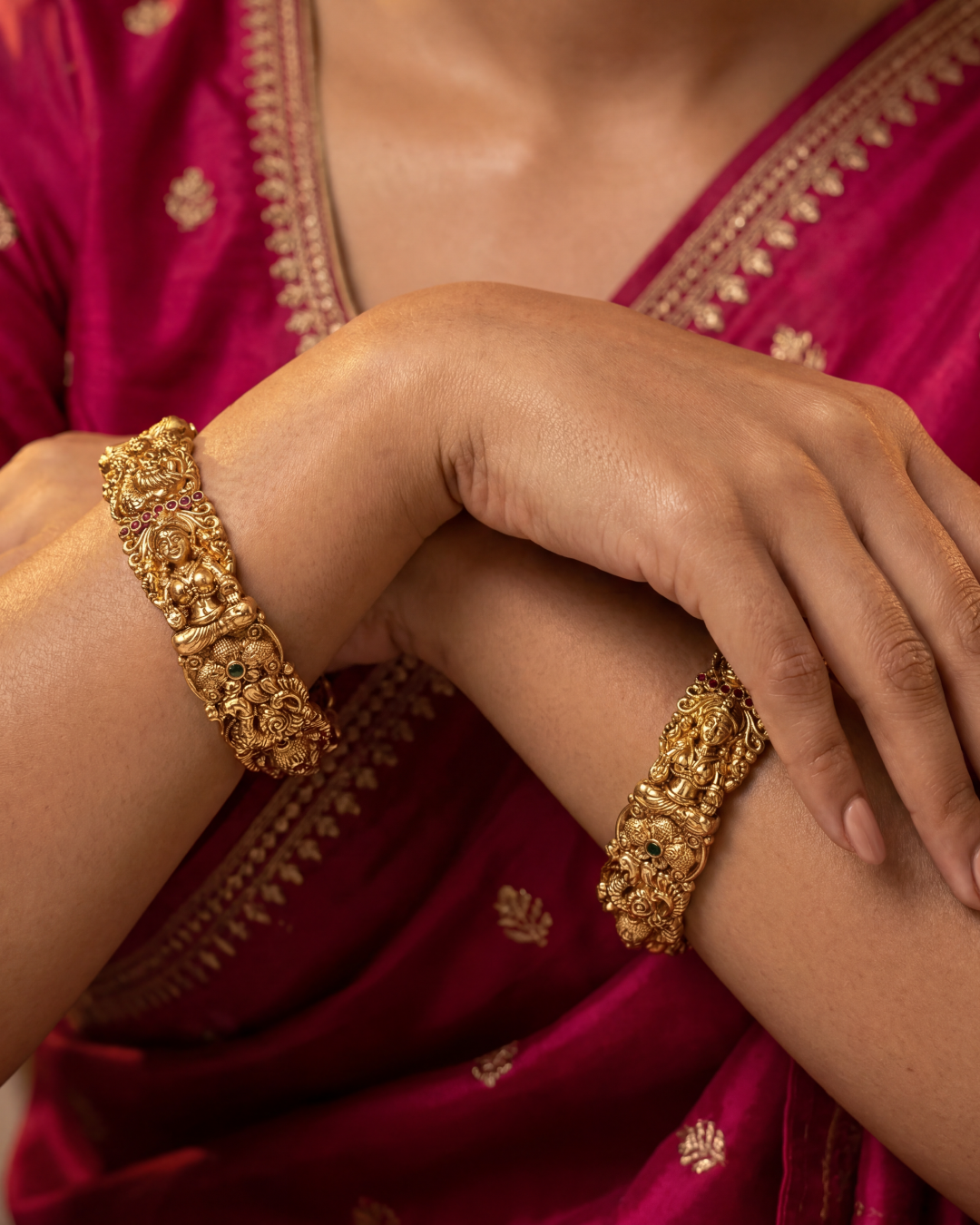 Disha South India Bangle (Openable)