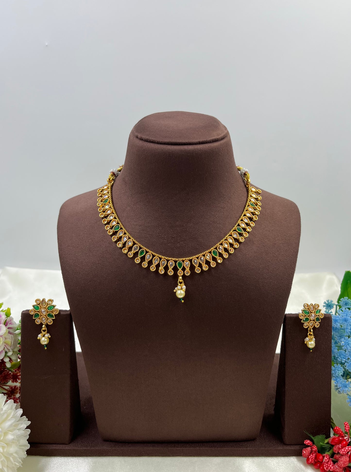 Pallavi Delicate Traditional Necklace