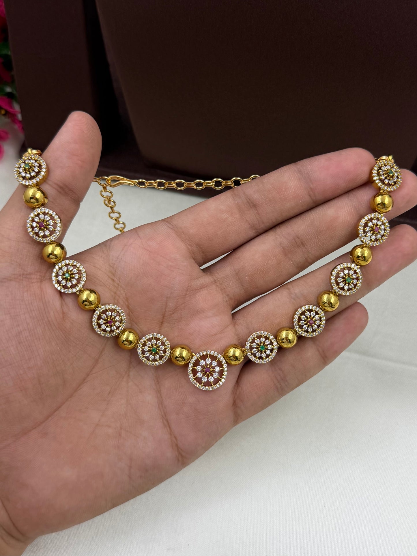 Vanya Victorian Delicate Necklace Set