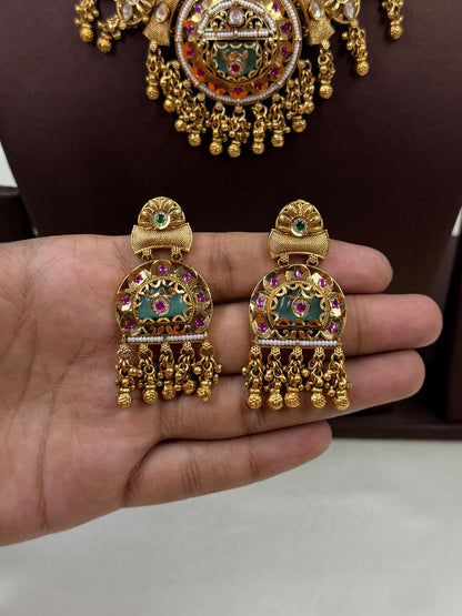 Laasya Chorski Necklace Set