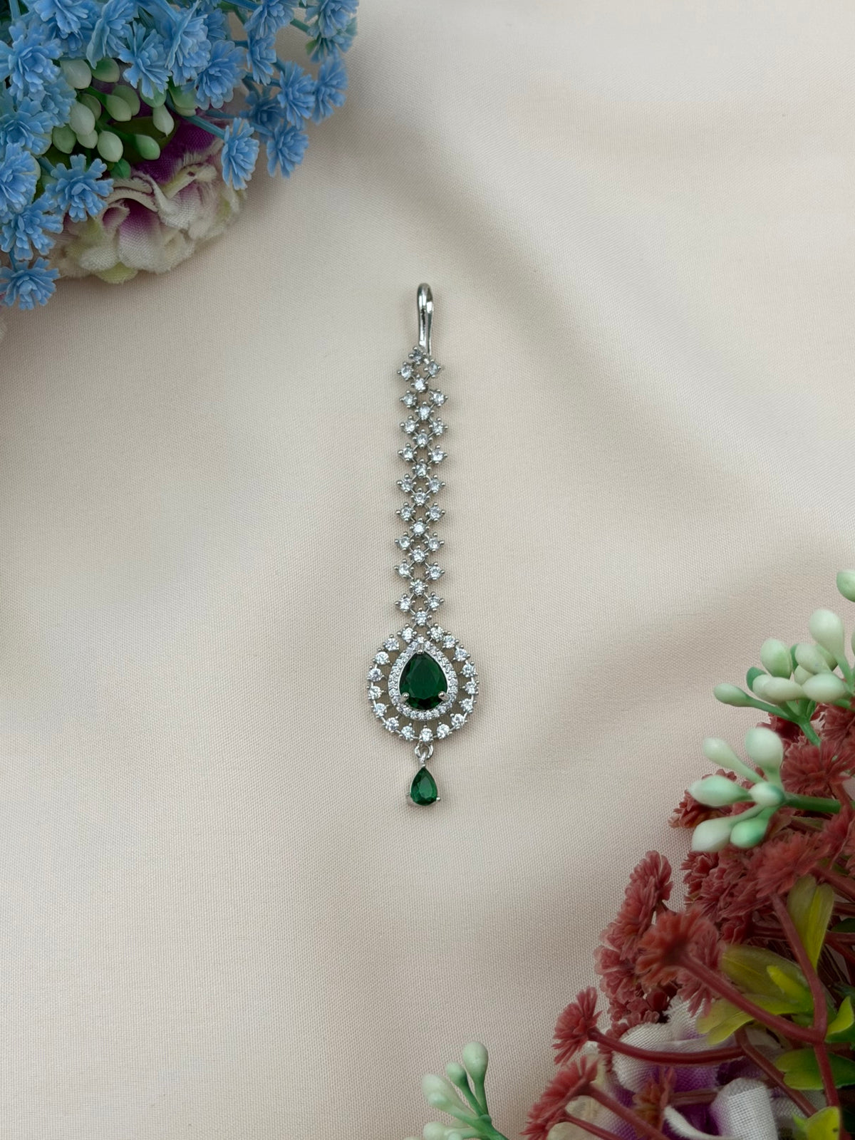 Crystal American Diamond Mang Tika