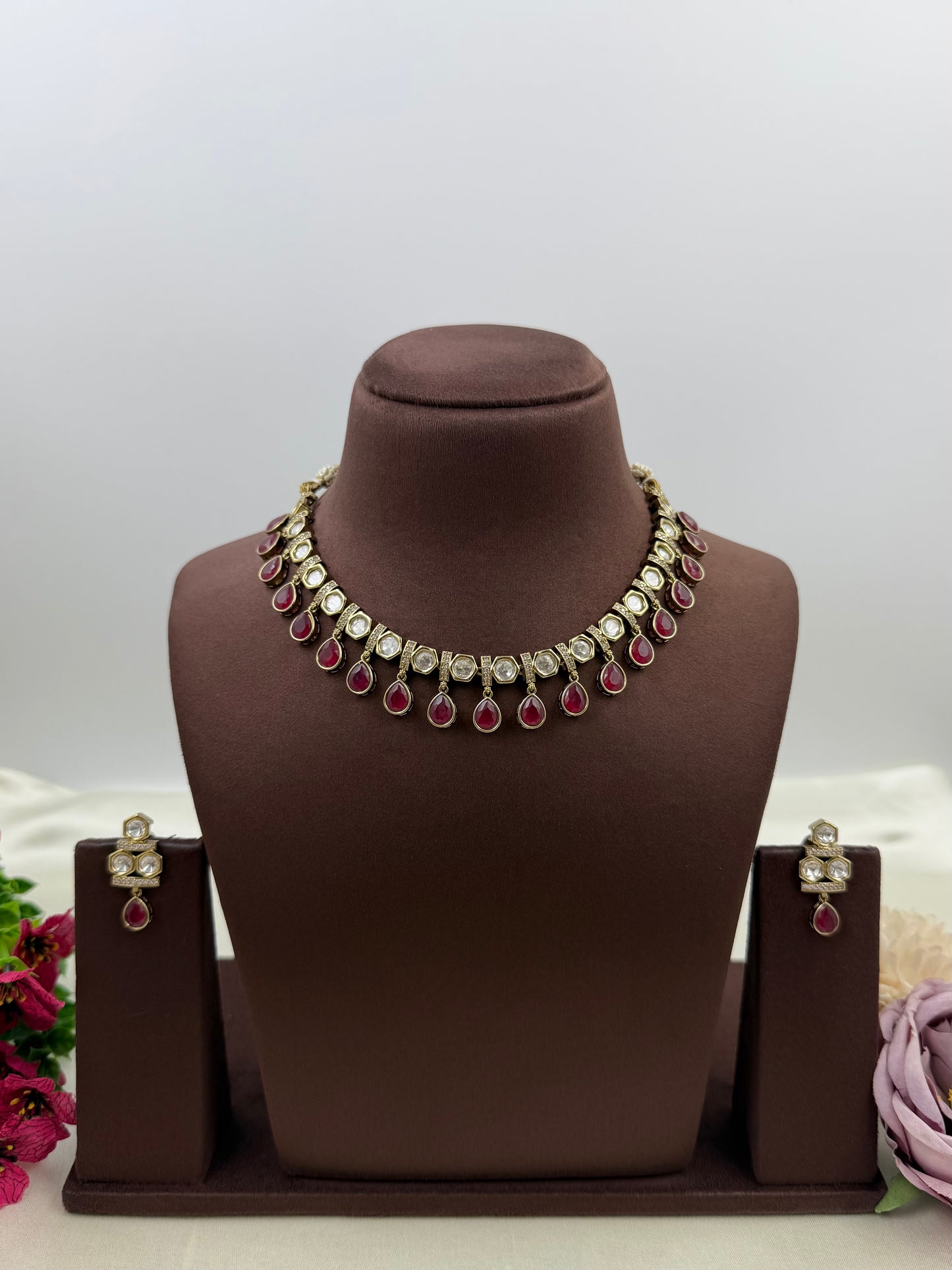 Pooja Premium Victorian Necklace Set