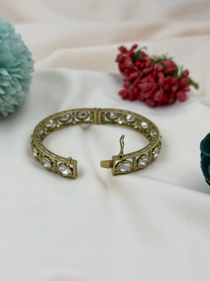 Saffron Victorian Bracelet (Openable)