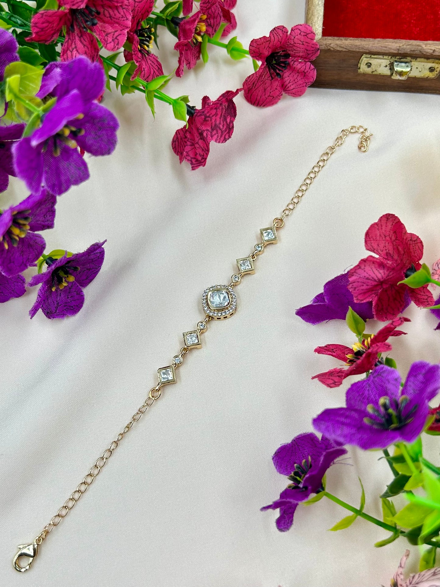Ruhi Moissanite Bracelet (Adjustable)