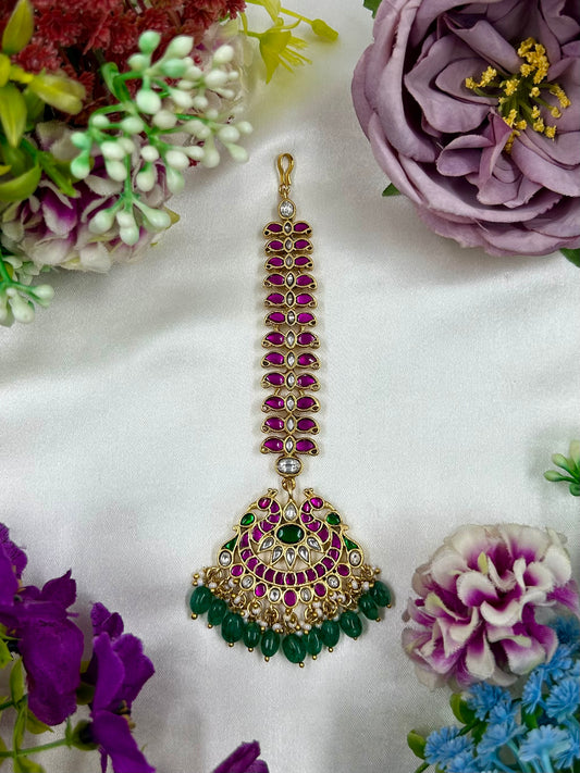 Riddhi Pachi Kundan Mang Tika