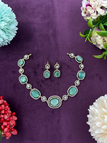 Aarvi Stone Studded Victorian Necklace Set