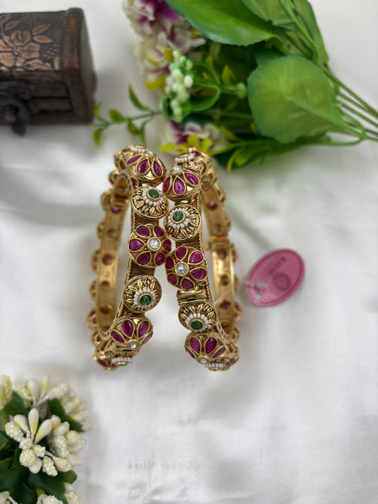 RAJWADI PREMIUM KUNDAN PACHALI BANGLES