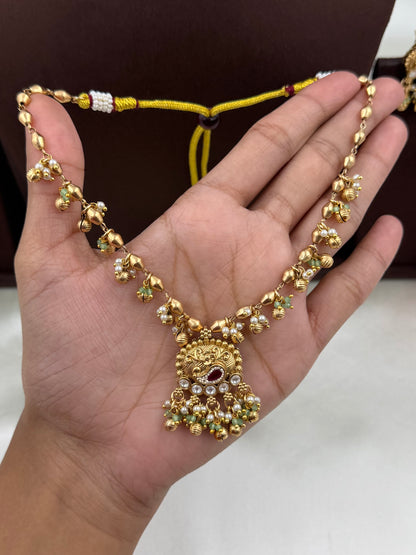 Leela Chorski Delicate Necklace Set