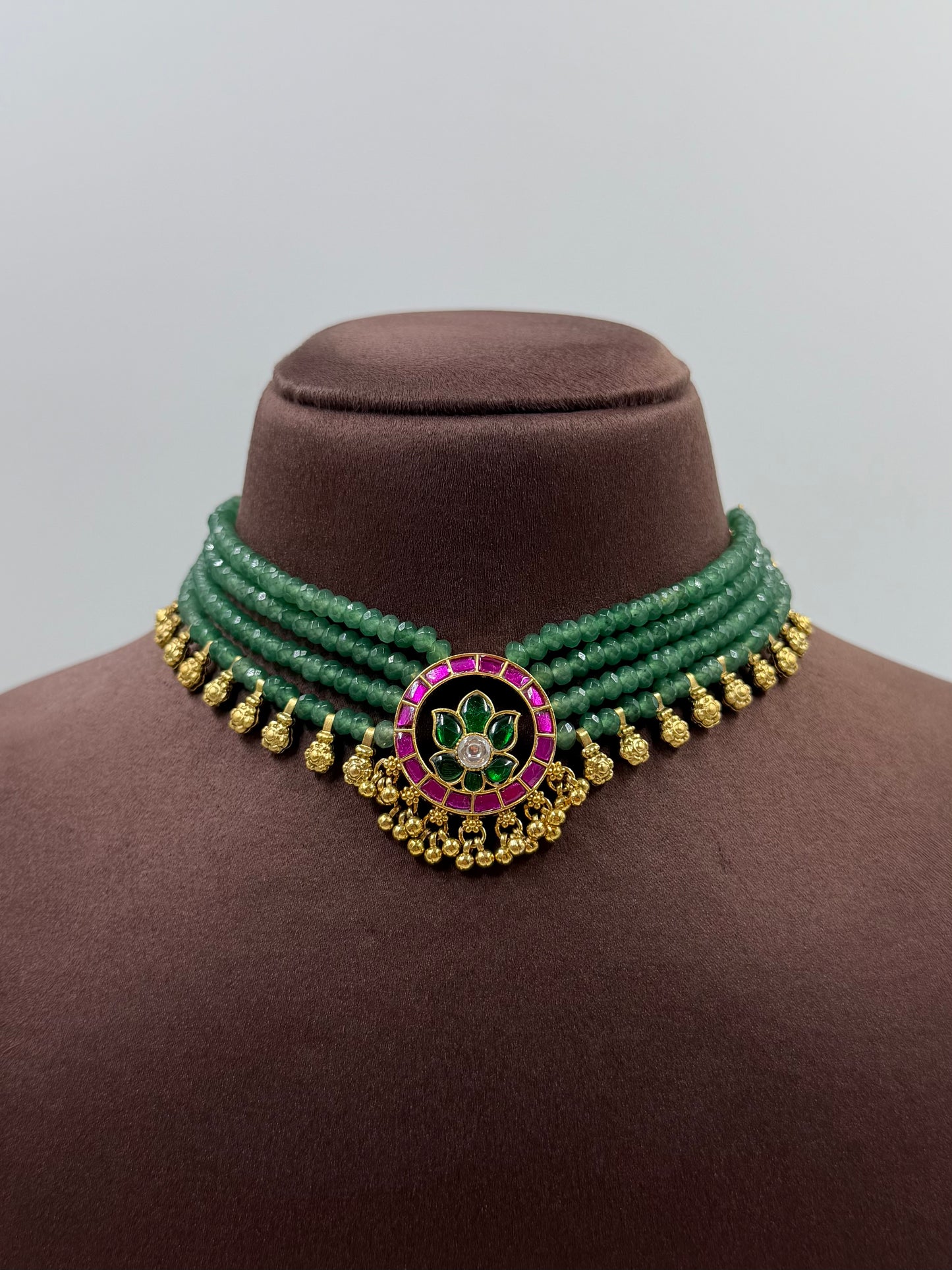 Poonam Pachi Kundan Choker
