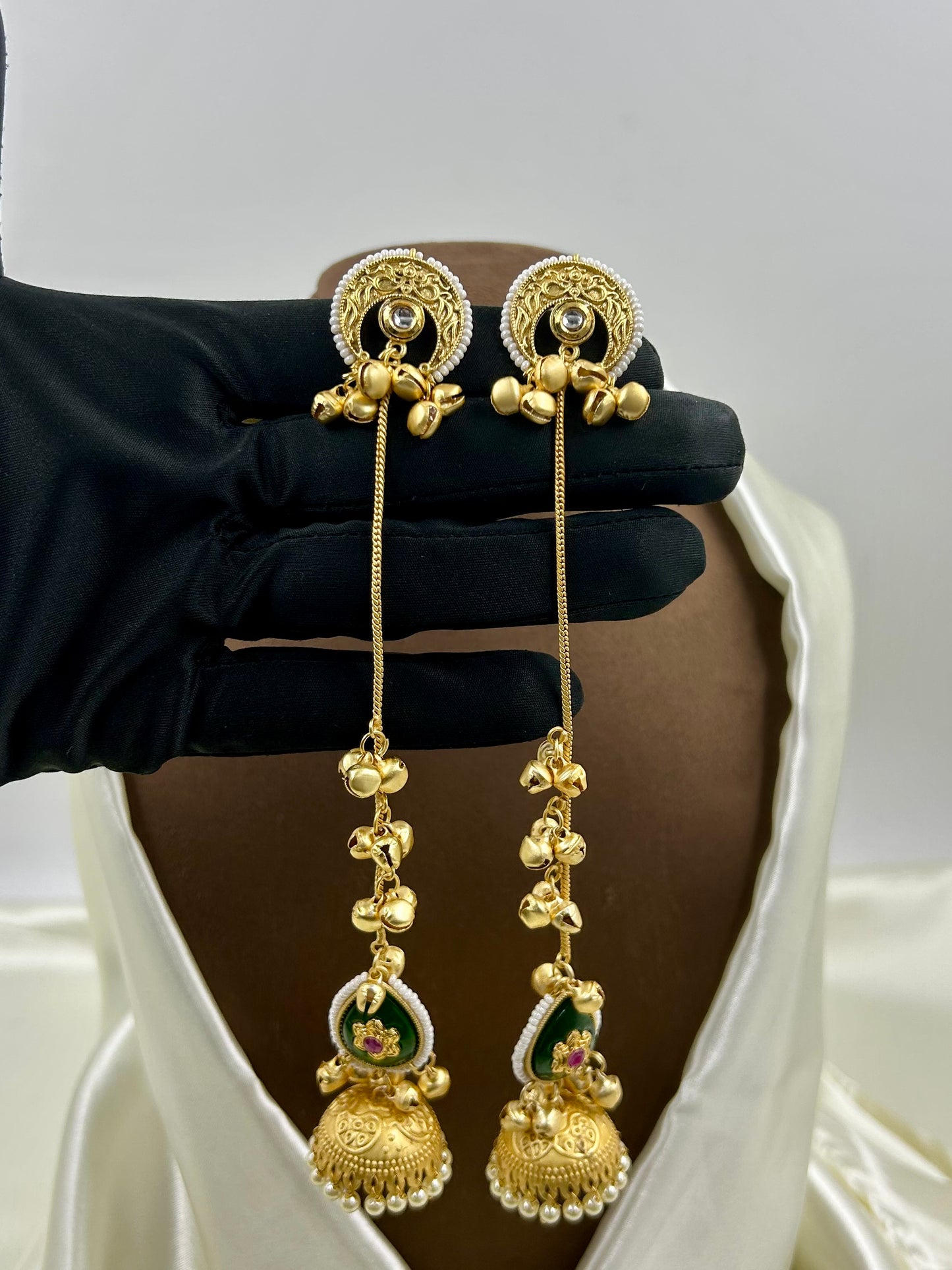 Sanchita Kashmiri Earring