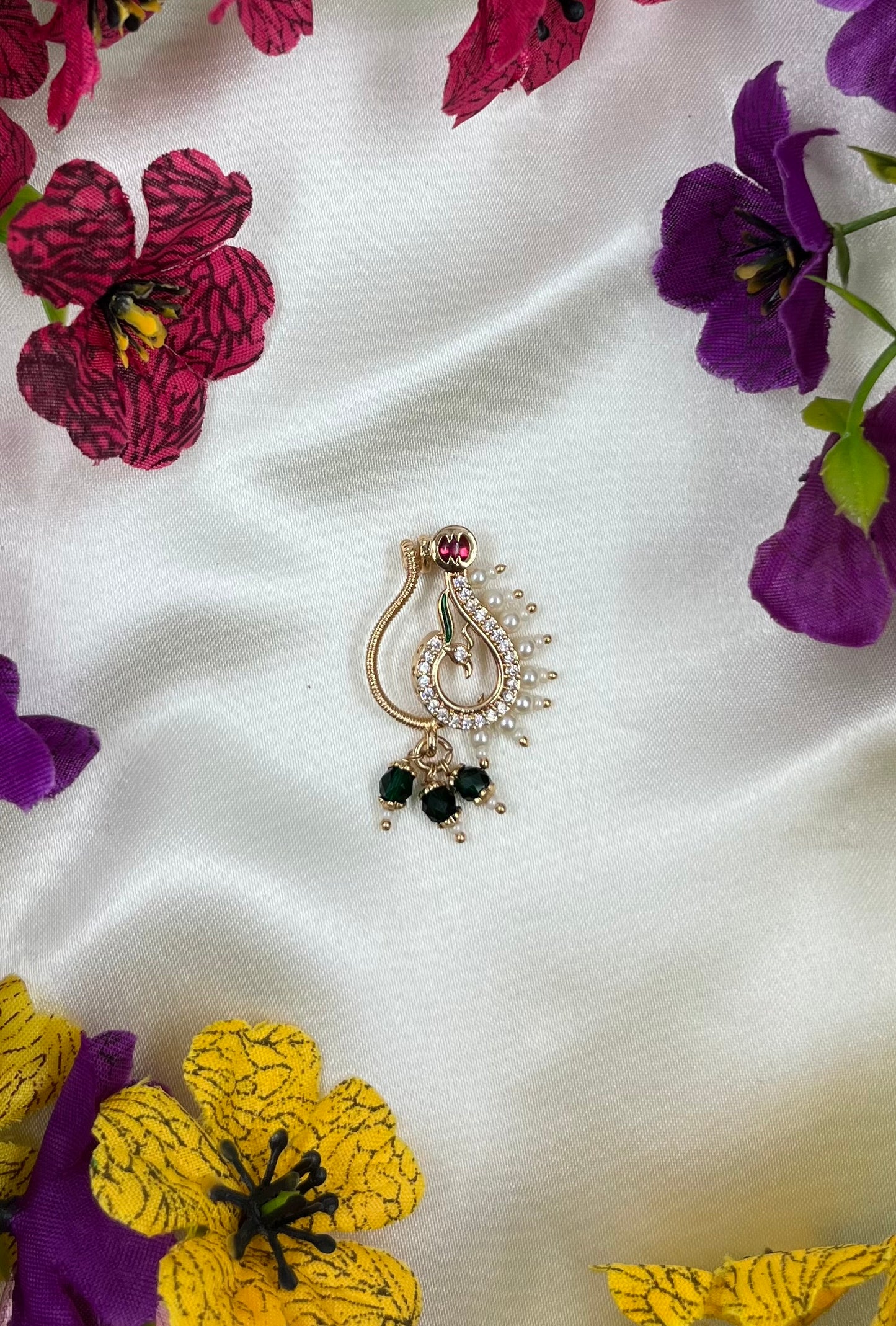 Dhriti Moissanite Nose Ring