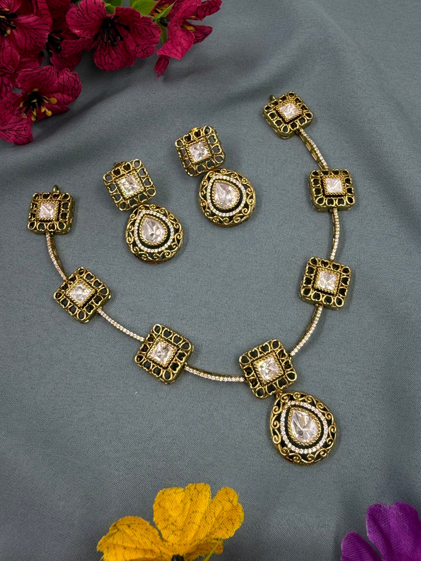 Harshada Victorian Premium Necklace
