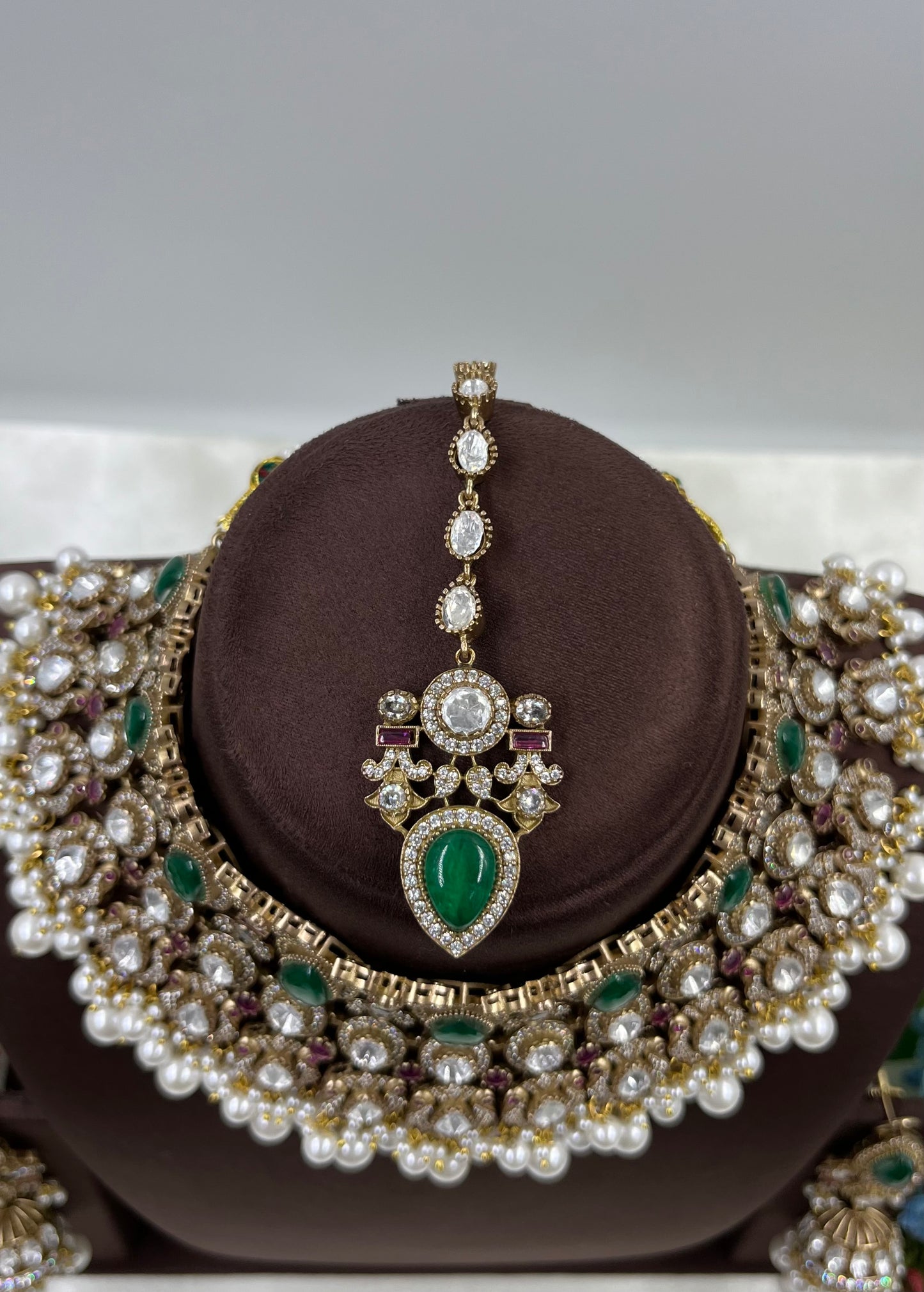 Hina Jaipuri Kundan Choker Necklace Set