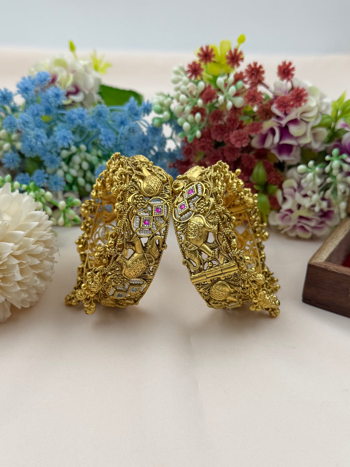 Sushmita South Temple Bangles (Openable)