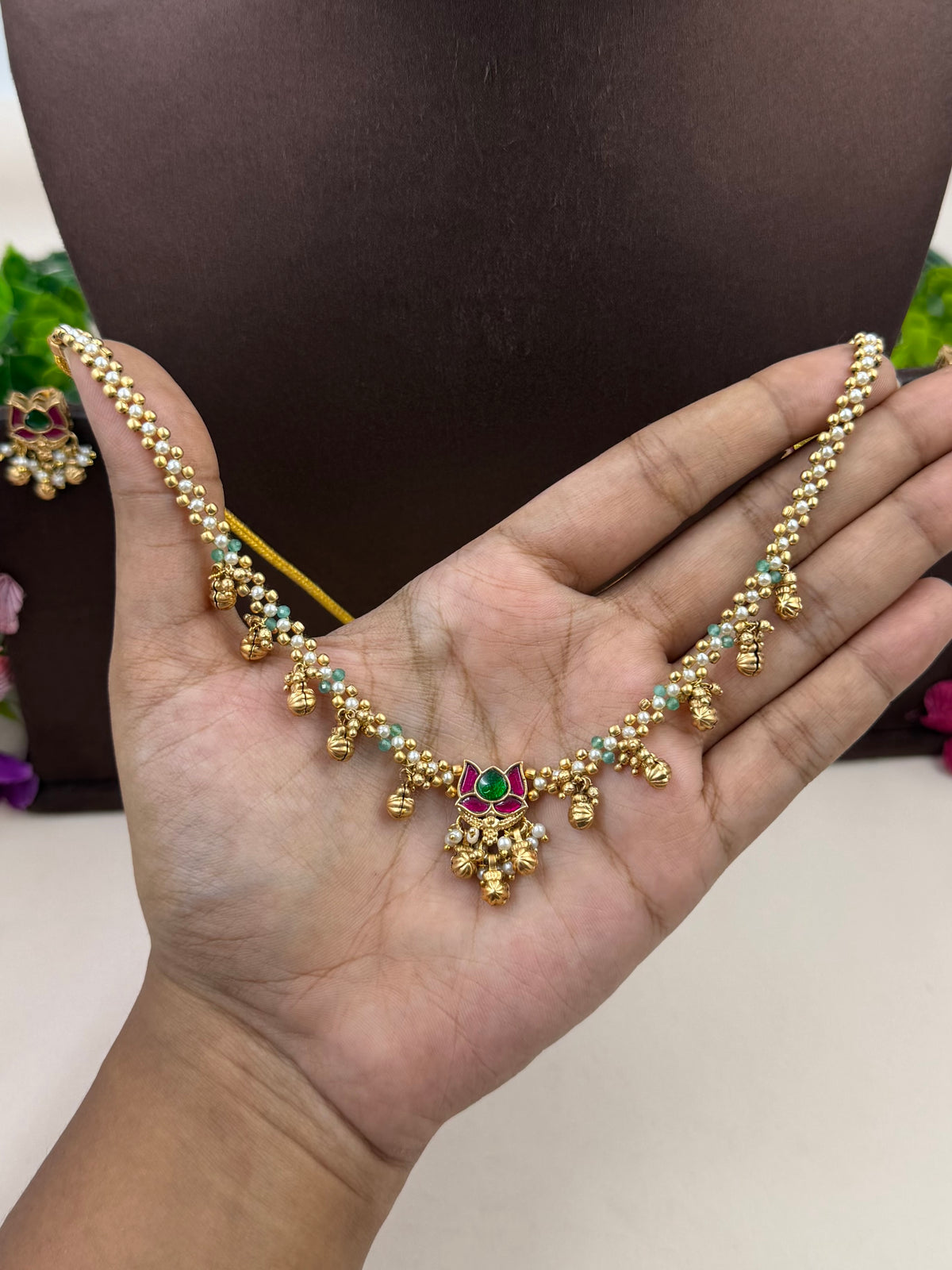 Usha Heritage Delicate Necklace Set