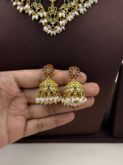 Vedika Traditional Choker Necklace Set