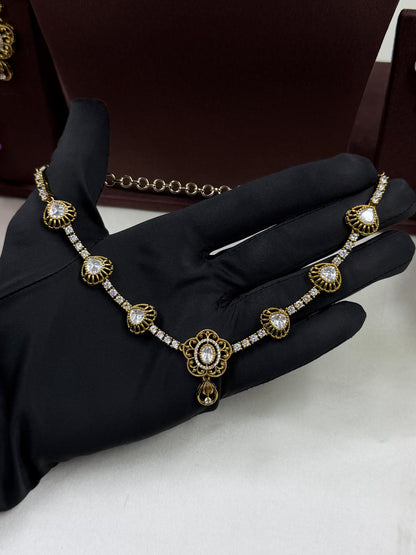 Divya Victorian Delicate Necklace