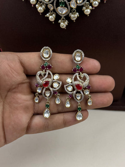Tapasya Victorian Necklace Set