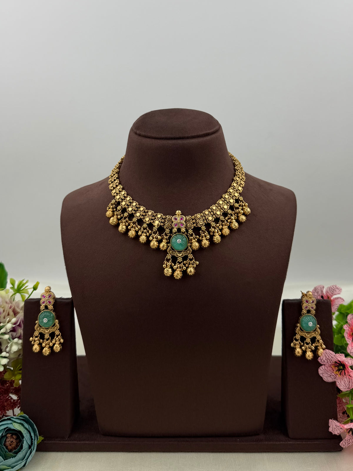 Anju Chorski Premium Necklace Set