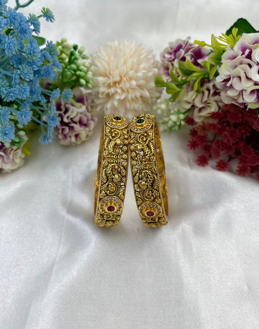 Eshani Premium Bangles